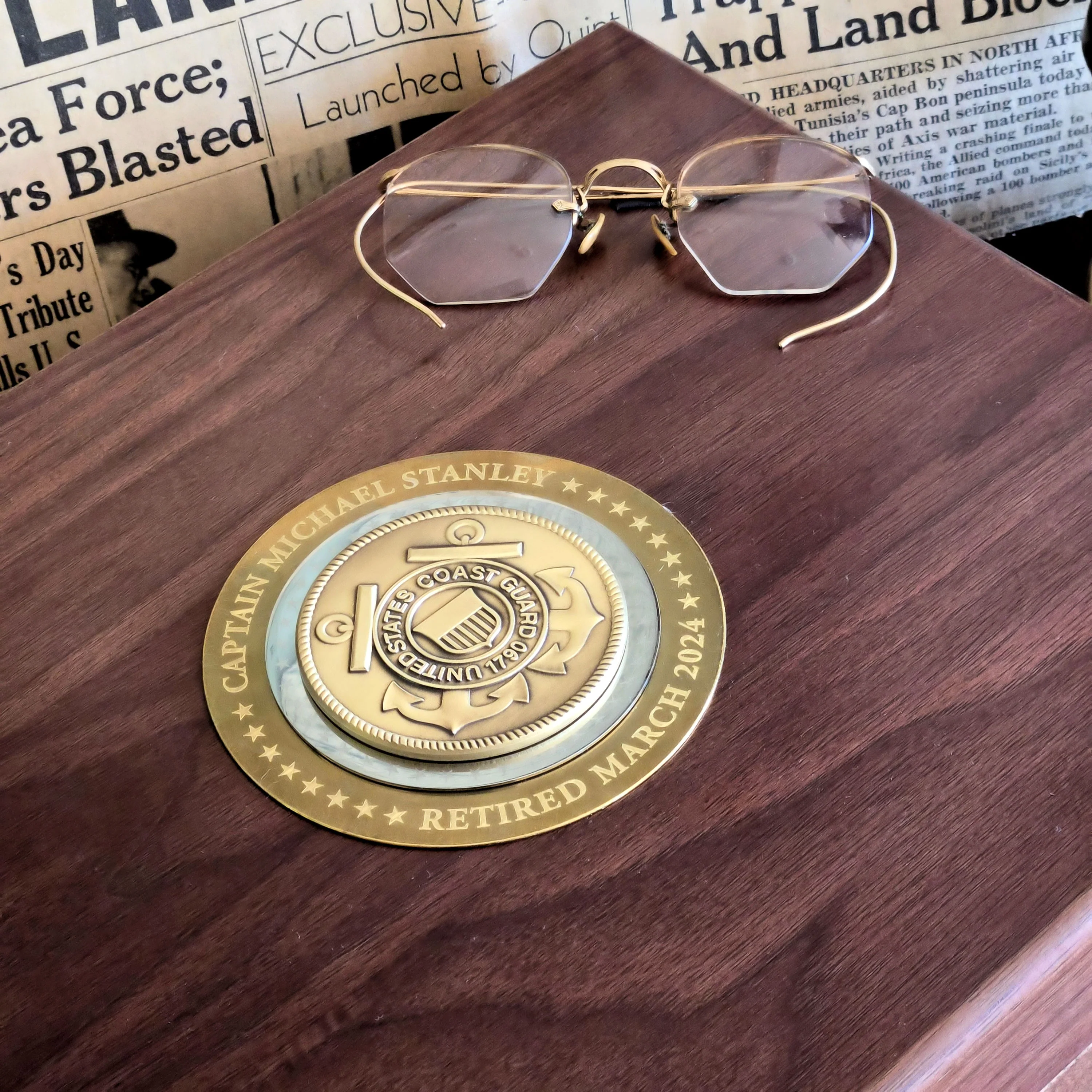 Large Deluxe Personalized Coast Guard Keepsake Box with Brass Medallion - Image 6